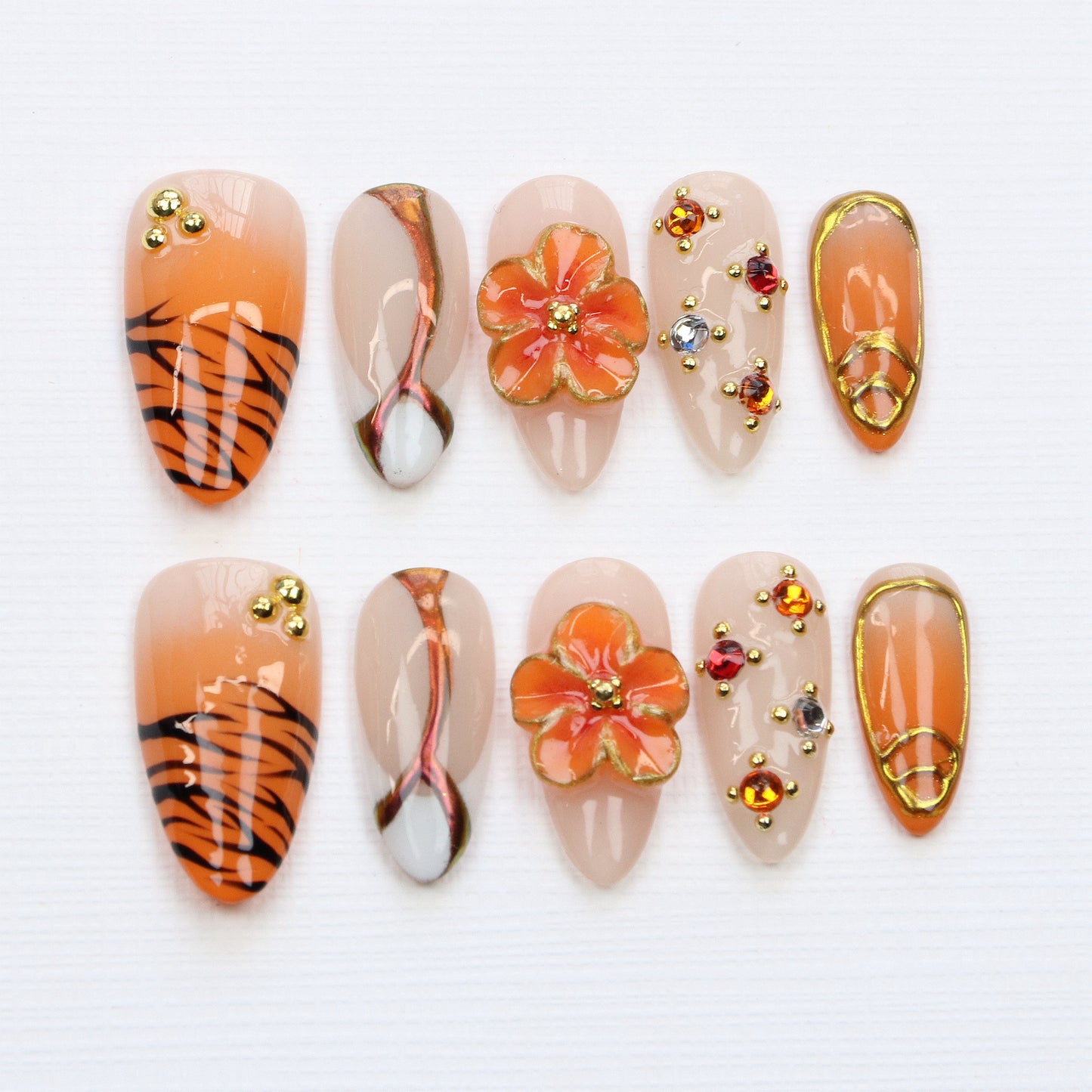 10Pcs Y2K Gift Orange 3D Floral Press On Nails,Custom Handpainted Summer-Inspired Gold Details zebra-stripe Japanese Fake Nail